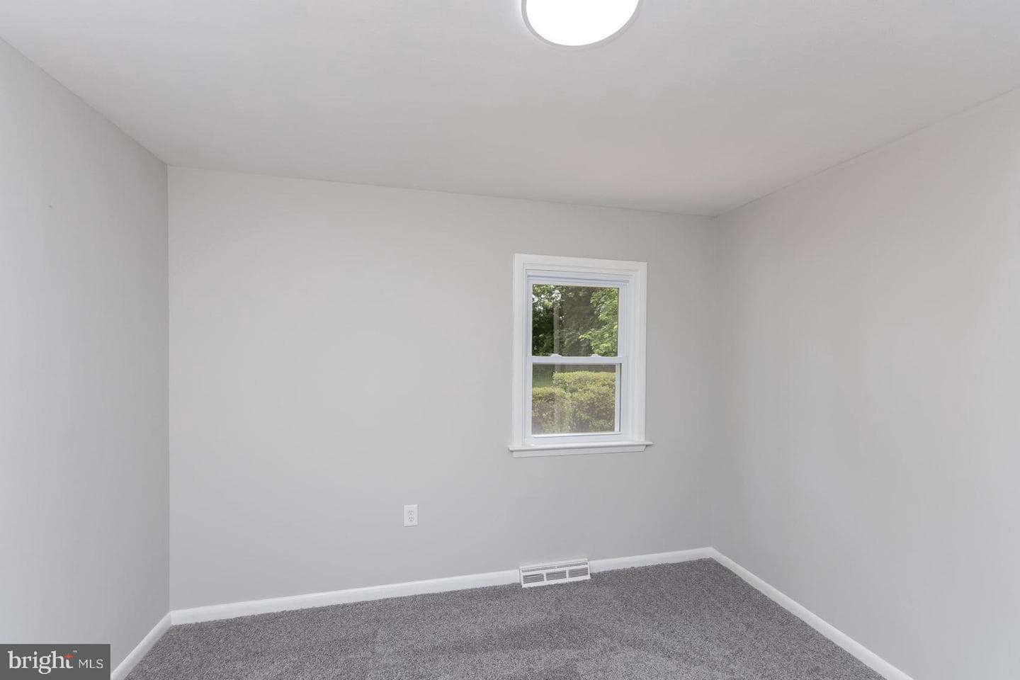 461 Doris Circle photo 27