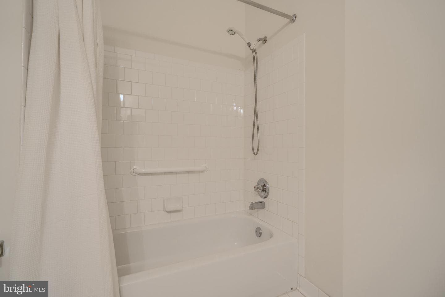 1302 Scottsdale Drive #171 photo 29