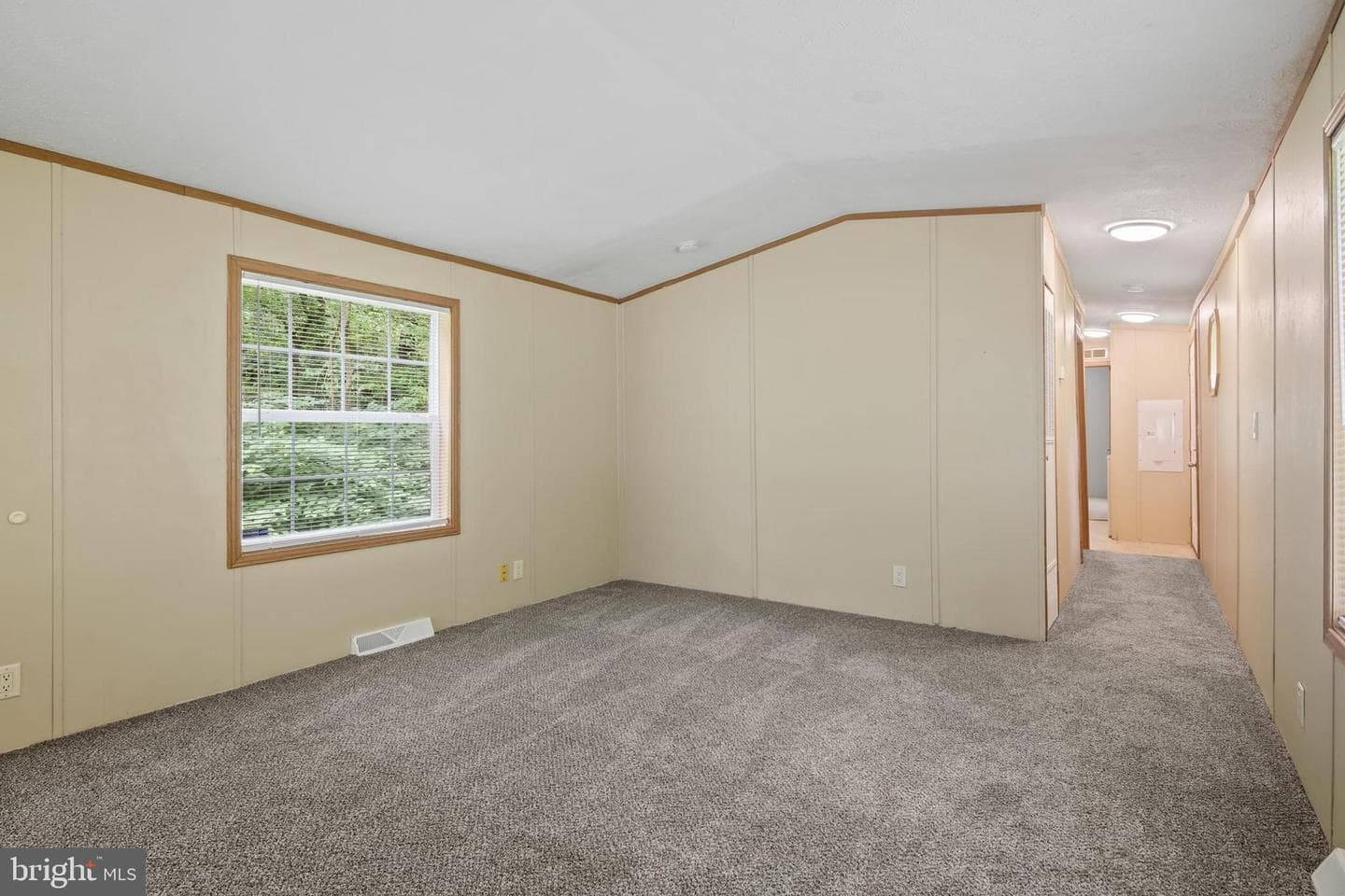 2519 Shureslanding Road photo 10