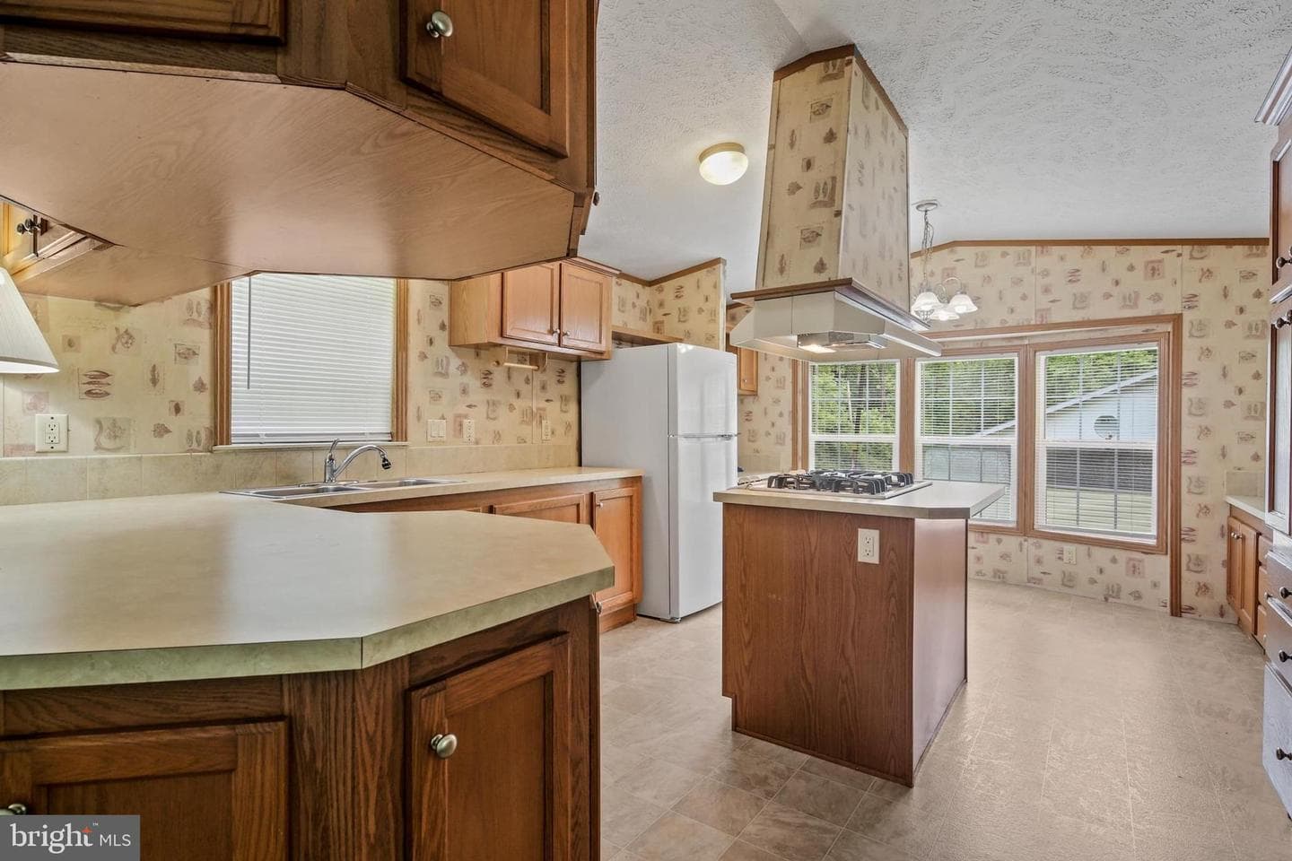 2519 Shureslanding Road photo 12