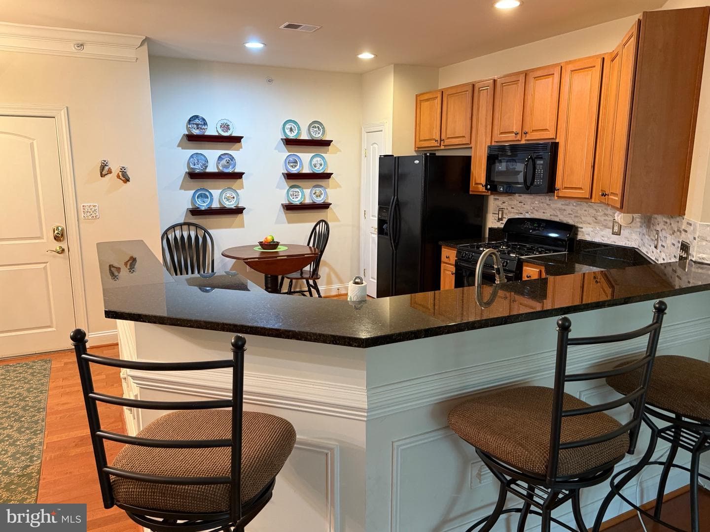 902 Macphail Woods Crossing #4f photo 16