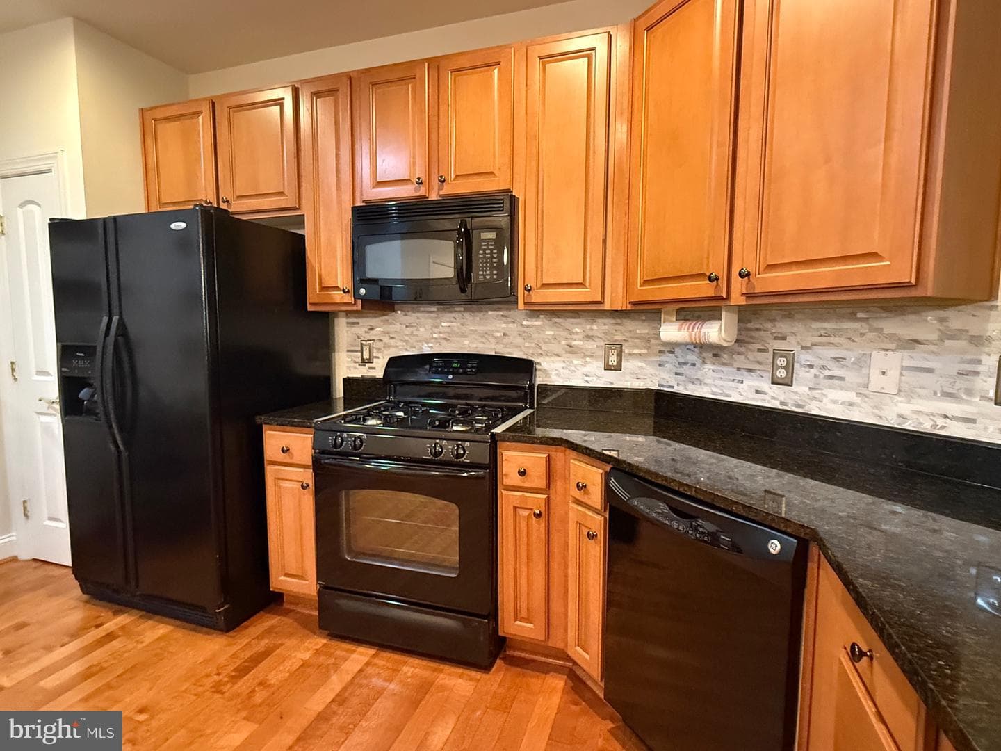 902 Macphail Woods Crossing #4f photo 17