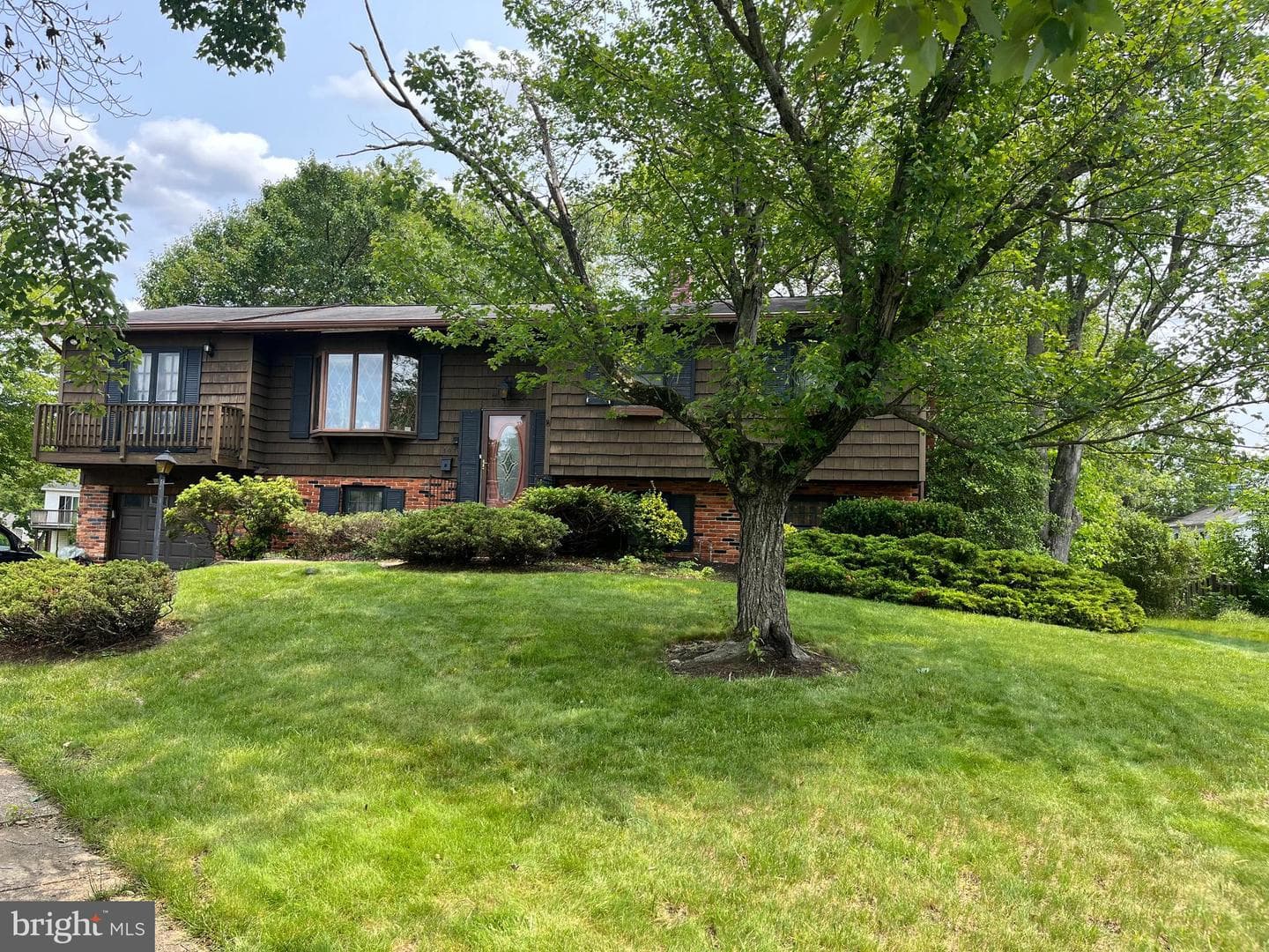 503 Glandel Court photo 2