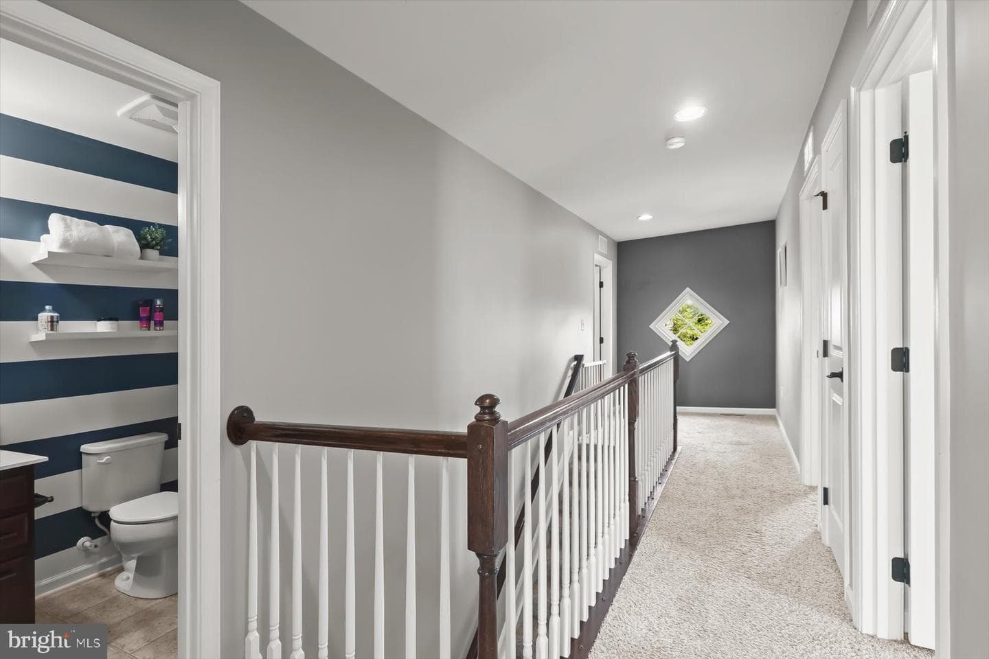 290 Henderson Road photo 21