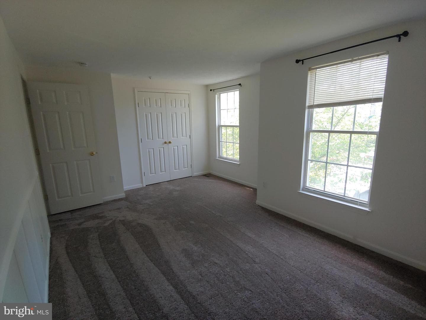 920 Gainsborough Court #920 photo 8