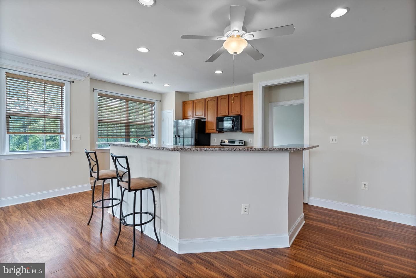902 Macphail Woods Crossing #2i photo 10