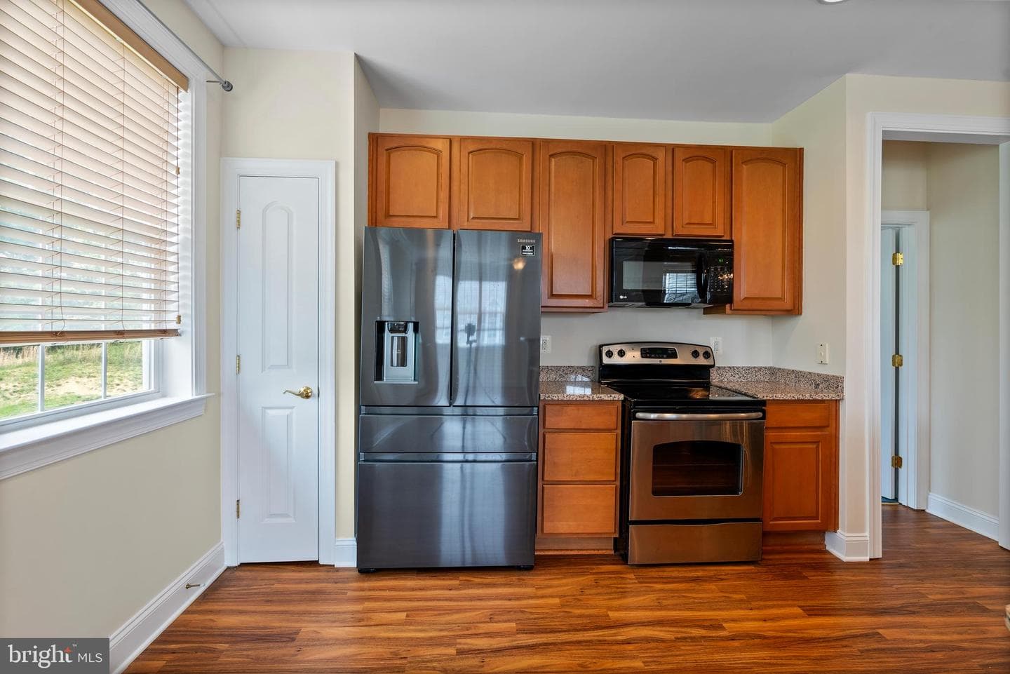 902 Macphail Woods Crossing #2i photo 14