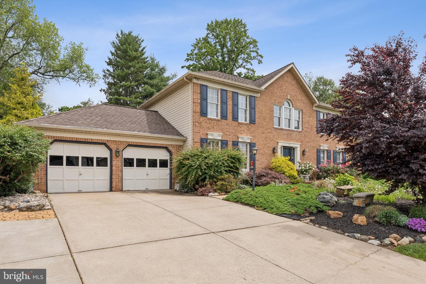 1211 Ambridge Road photo 2