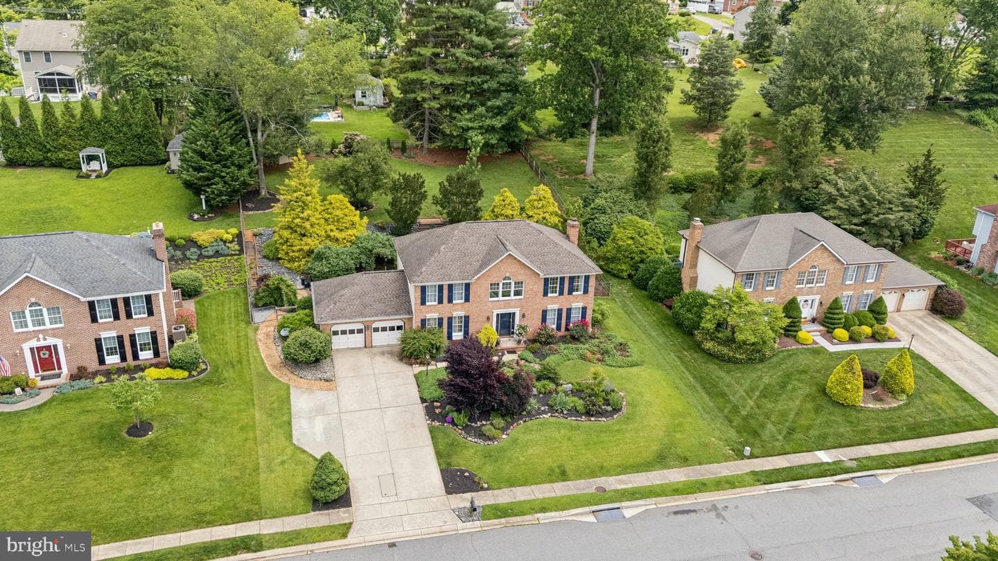 1211 Ambridge Road photo 3