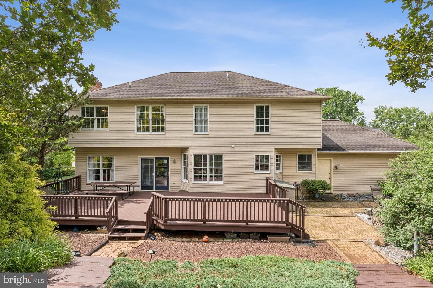 1211 Ambridge Road photo 31