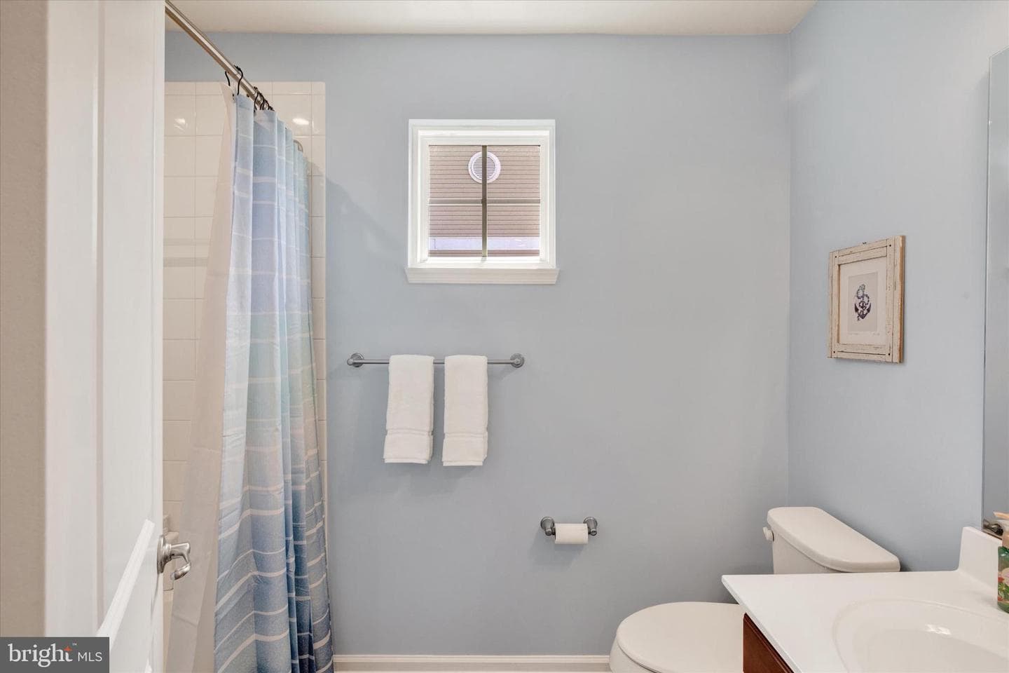 182 Mohegan Drive photo 23