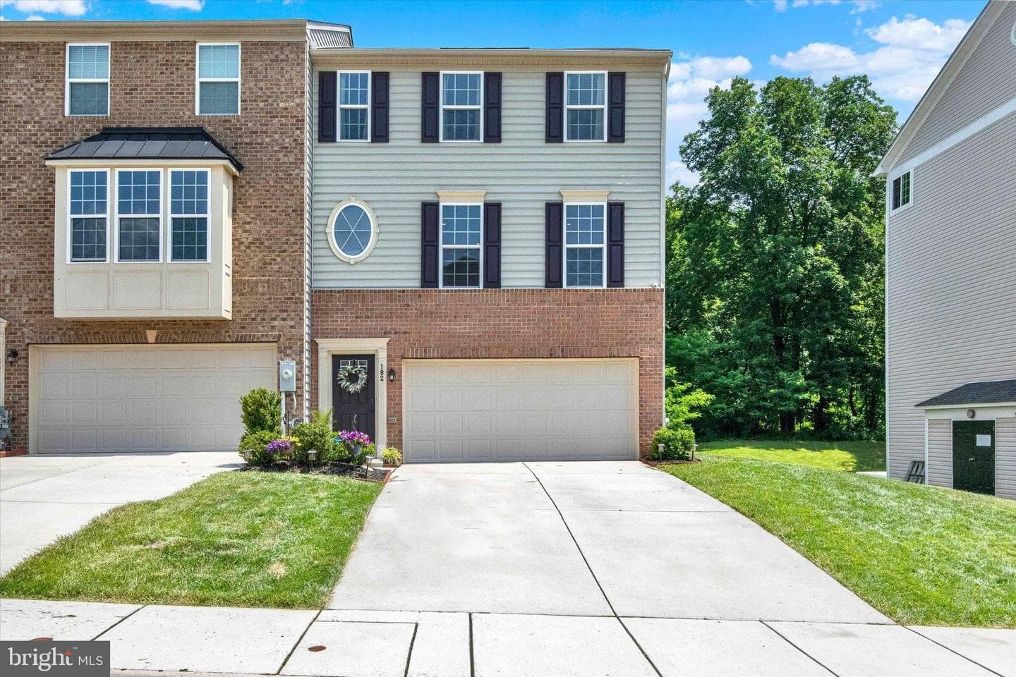 182 Mohegan Drive photo 35