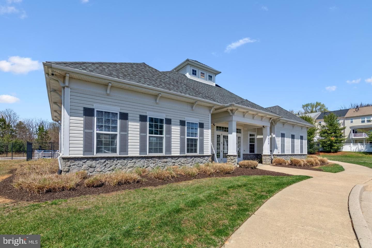 182 Mohegan Drive photo 42