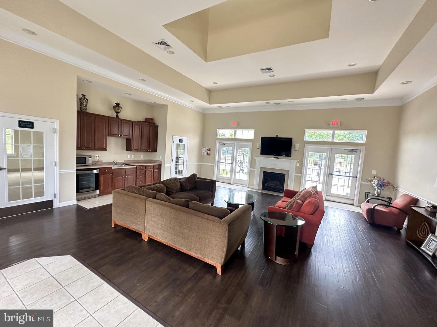 182 Mohegan Drive photo 44