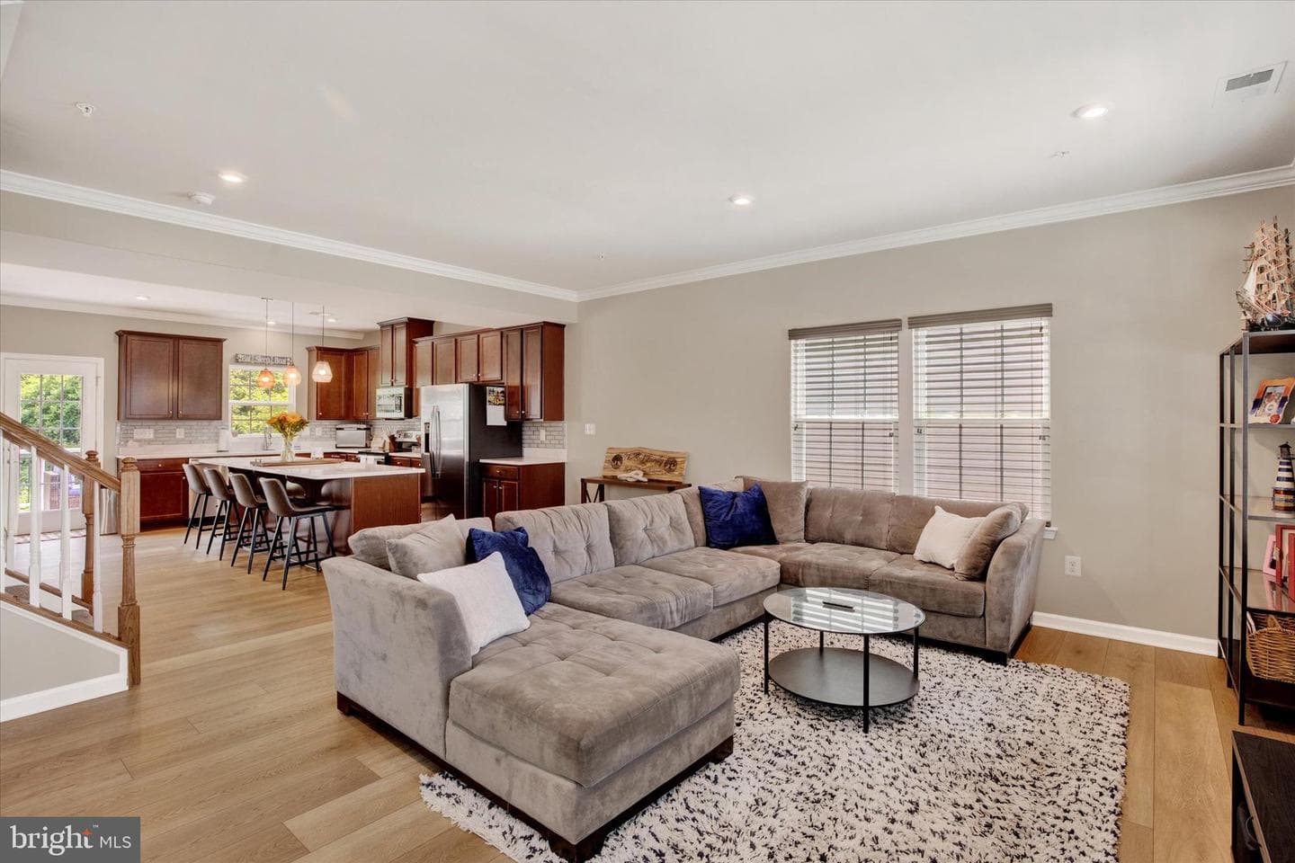 182 Mohegan Drive photo 5