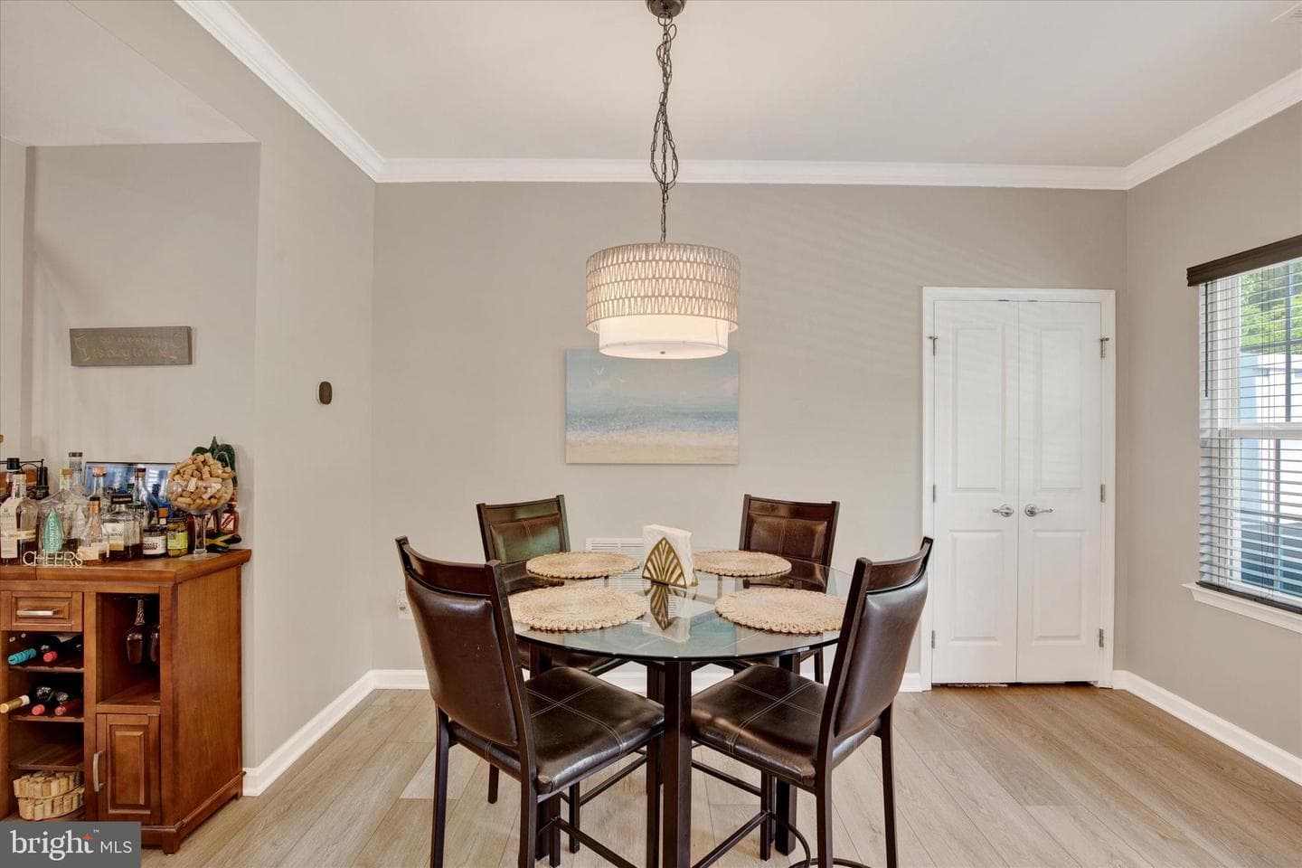 182 Mohegan Drive photo 8