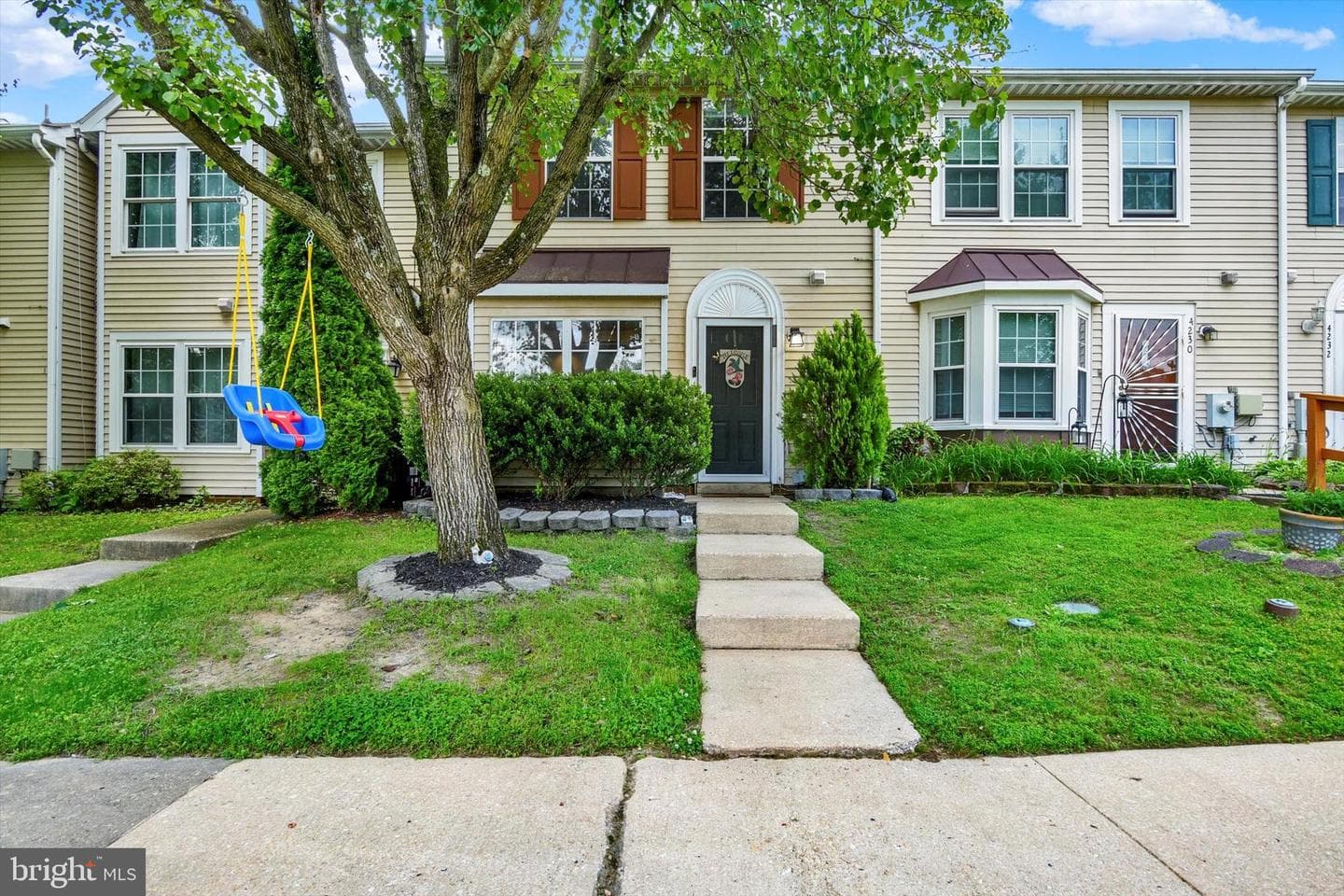 4228 Baylis Court photo 1