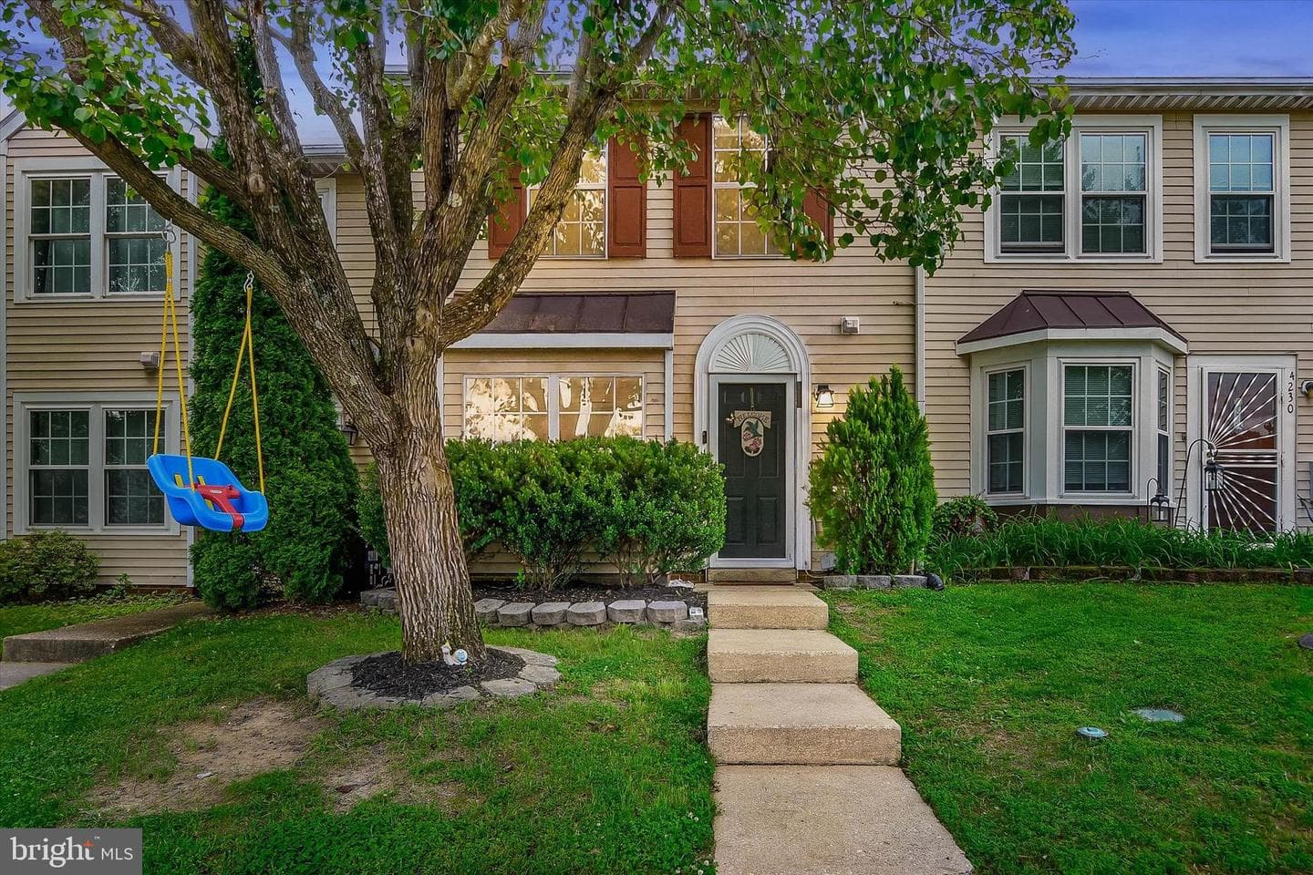 4228 Baylis Court photo 2