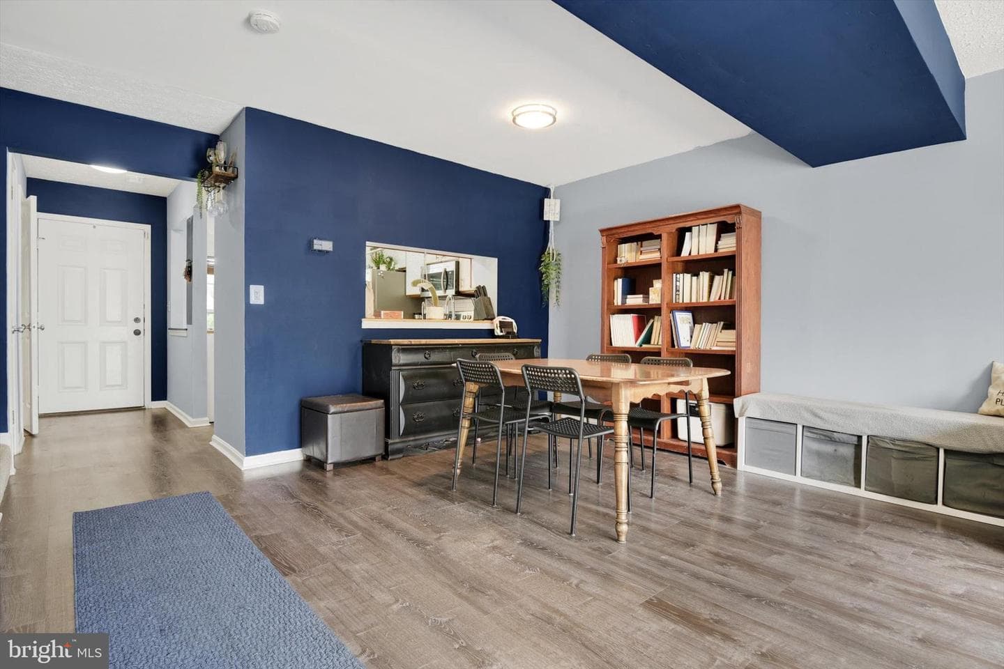 4228 Baylis Court photo 4
