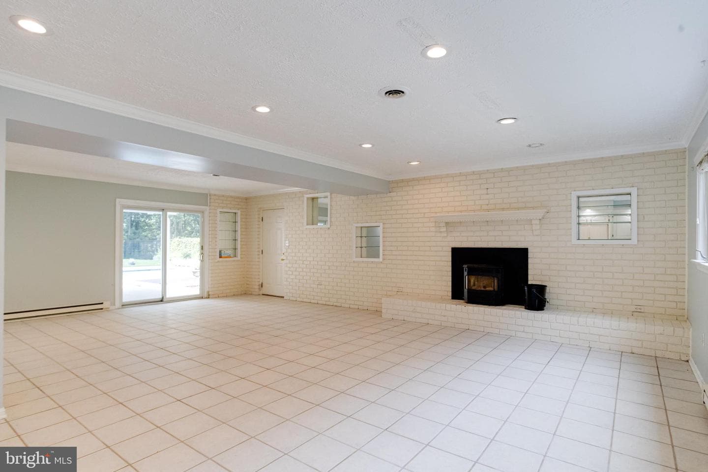 302 Tulane Court photo 42