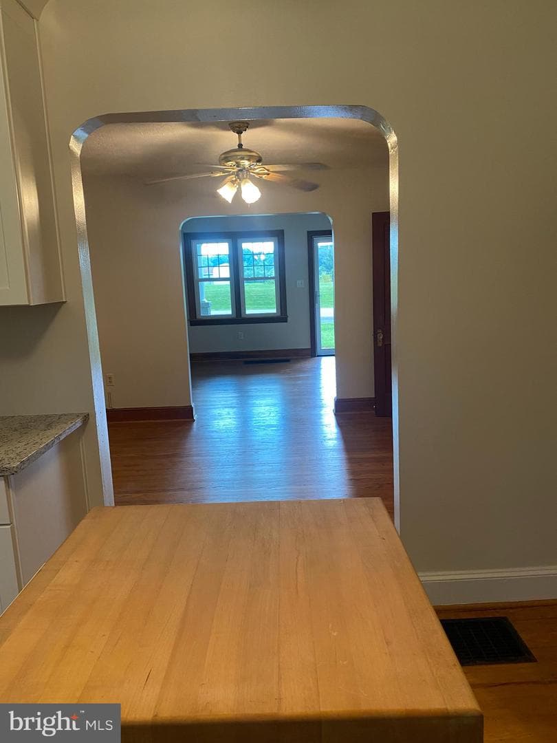 4065 Federal Hill Road photo 11
