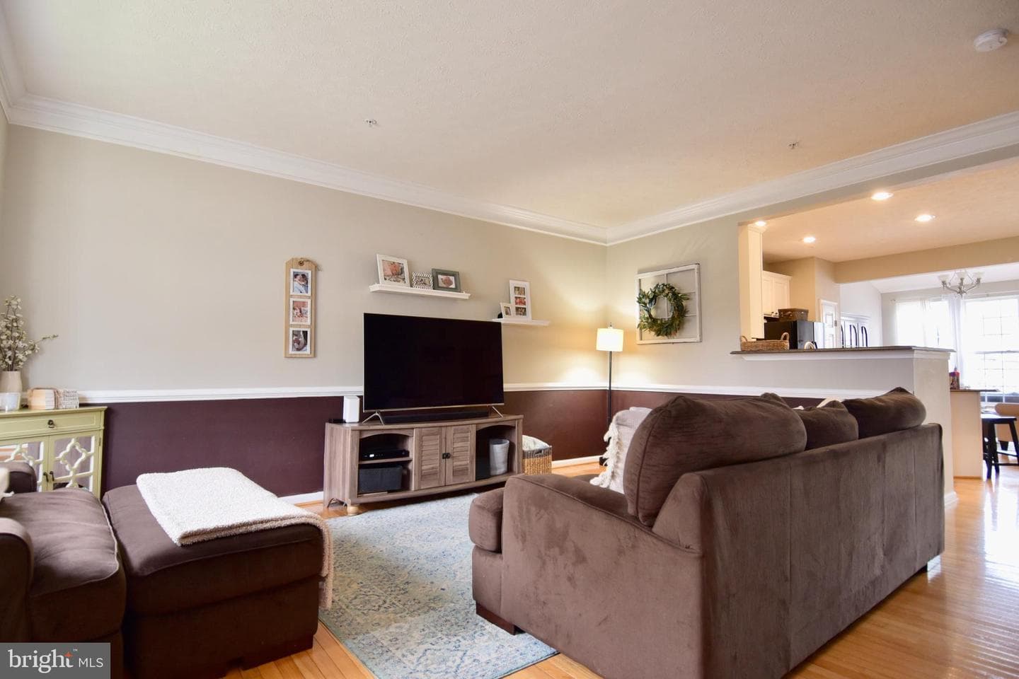 3166 Freestone Court photo 2