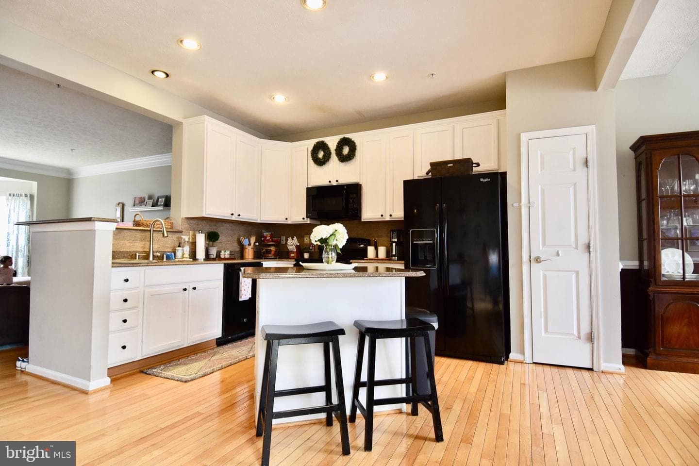 3166 Freestone Court photo 6