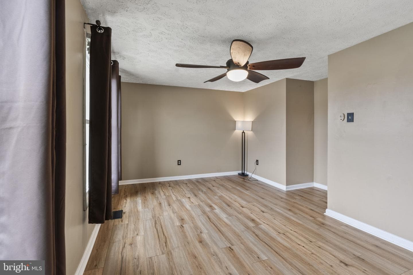 3210 Split Oak Court photo 11