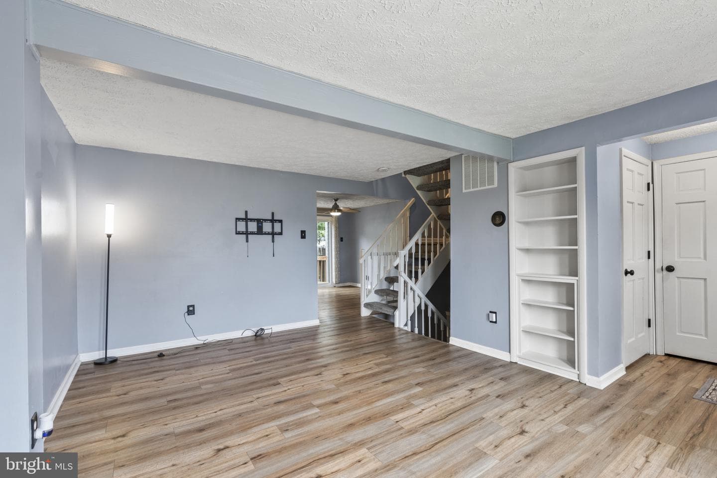 3210 Split Oak Court photo 3