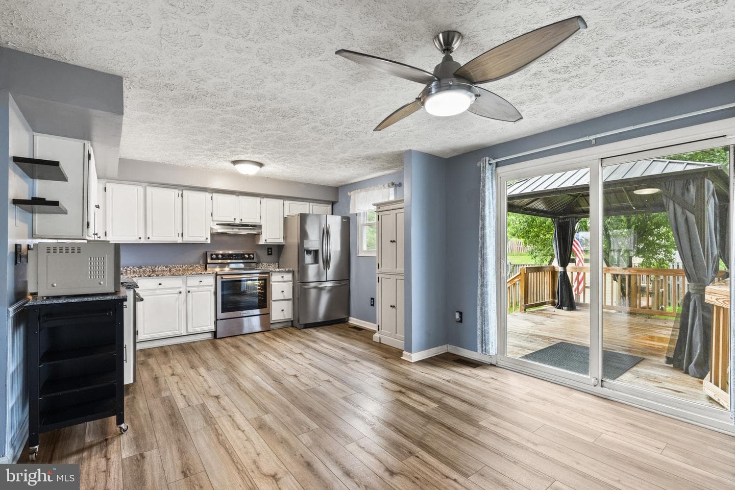 3210 Split Oak Court photo 5