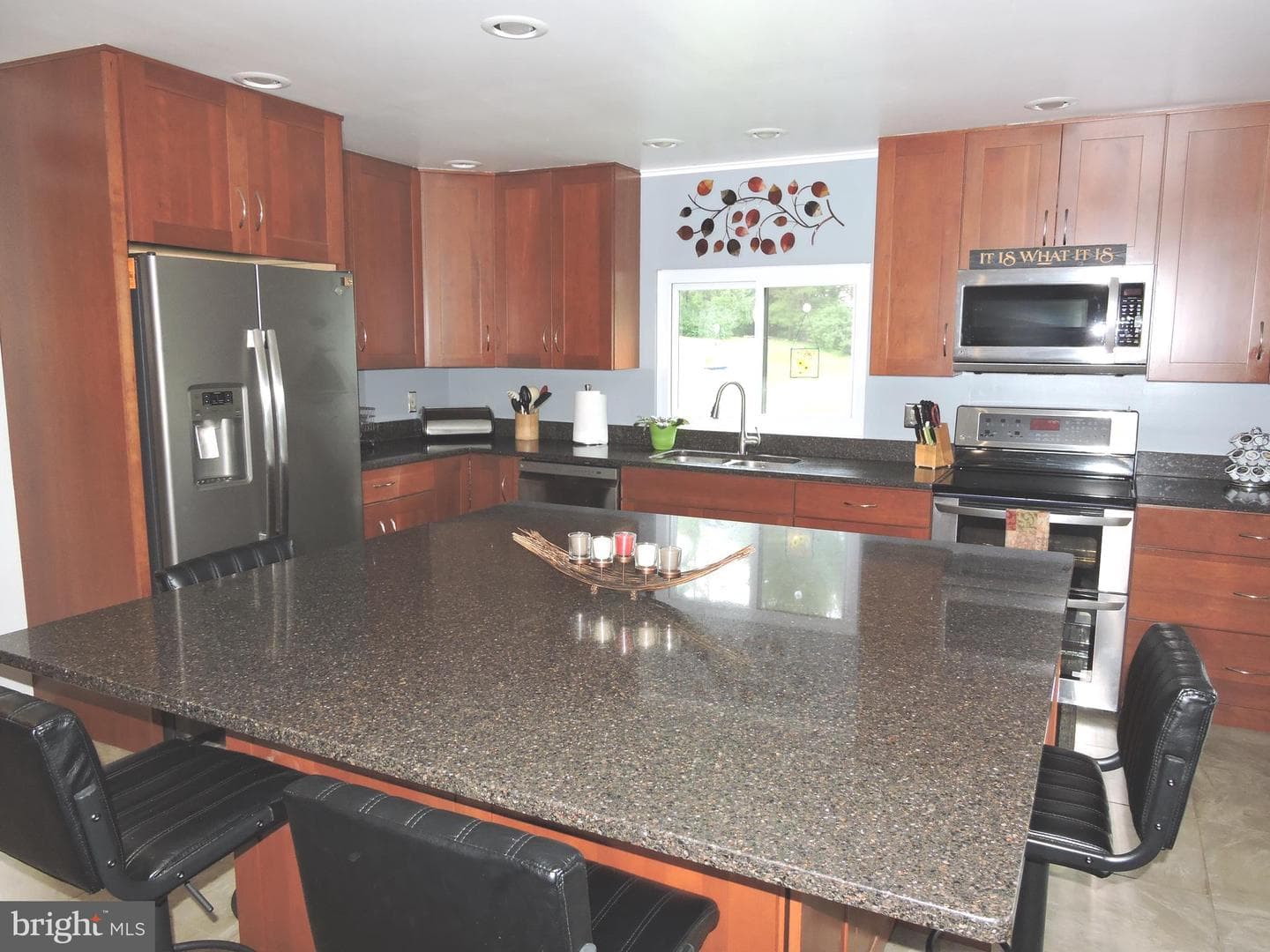 2756 Greene Lane photo 7