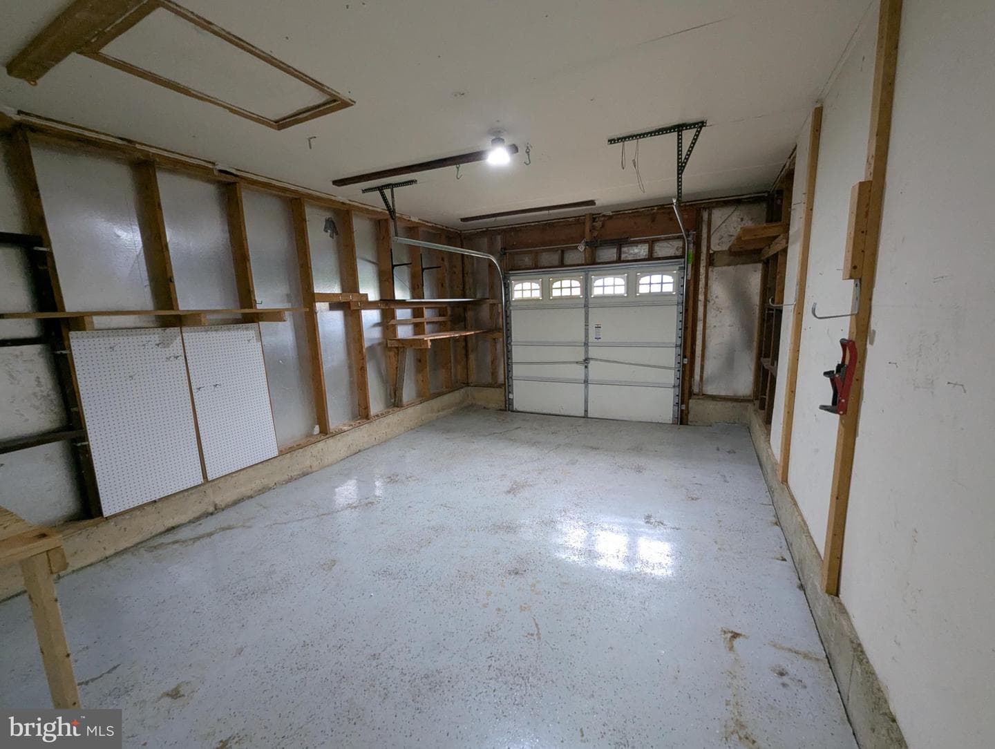 332 Hill Court photo 19