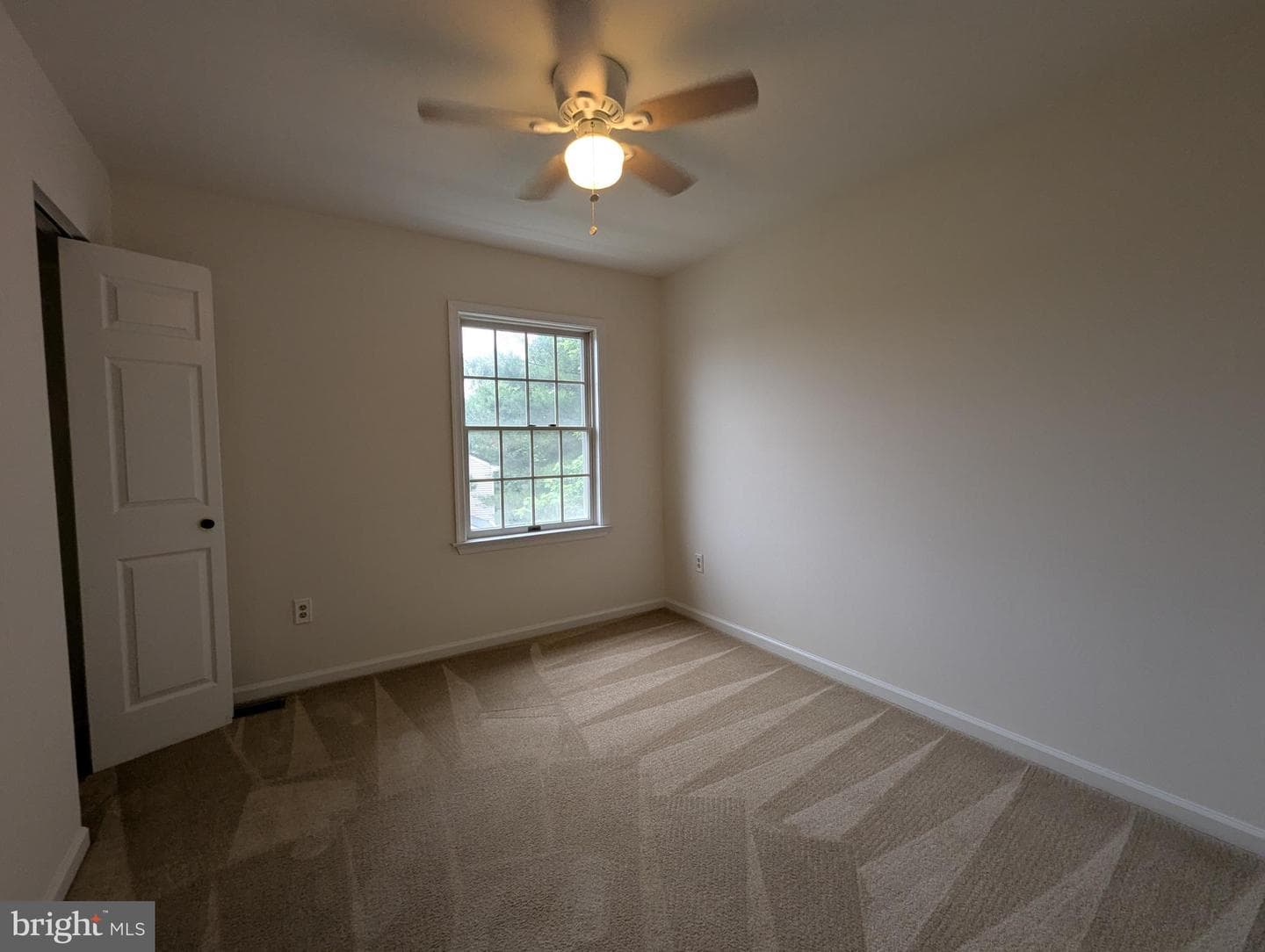 332 Hill Court photo 23