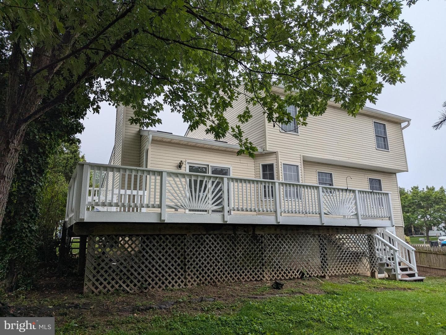 332 Hill Court photo 9