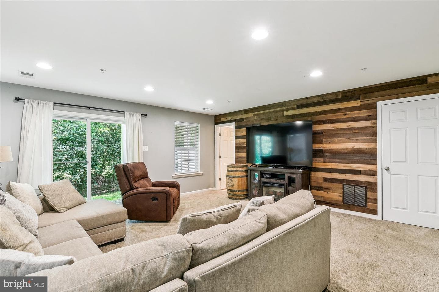 1614 Livingston Drive photo 33