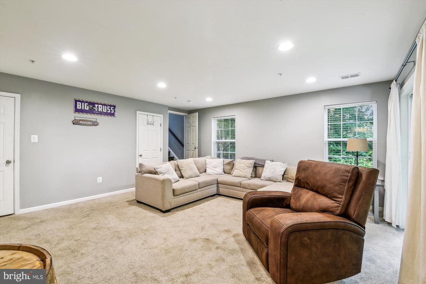 1614 Livingston Drive photo 35