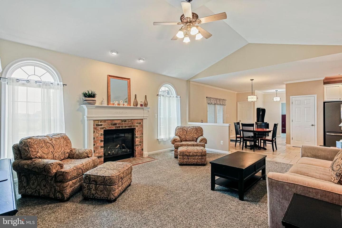 1322 Wiley Oak Drive photo 5