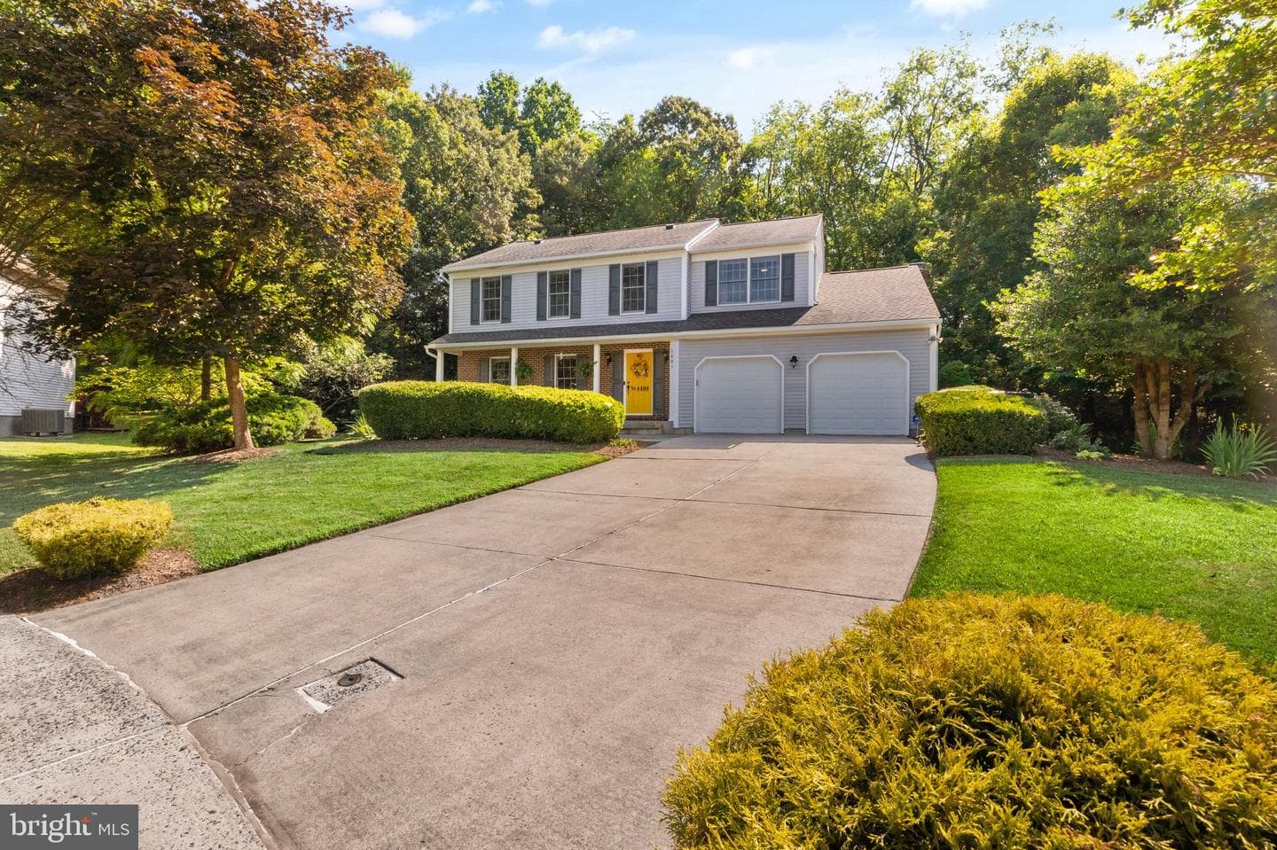 1401 Emily Court E photo 2