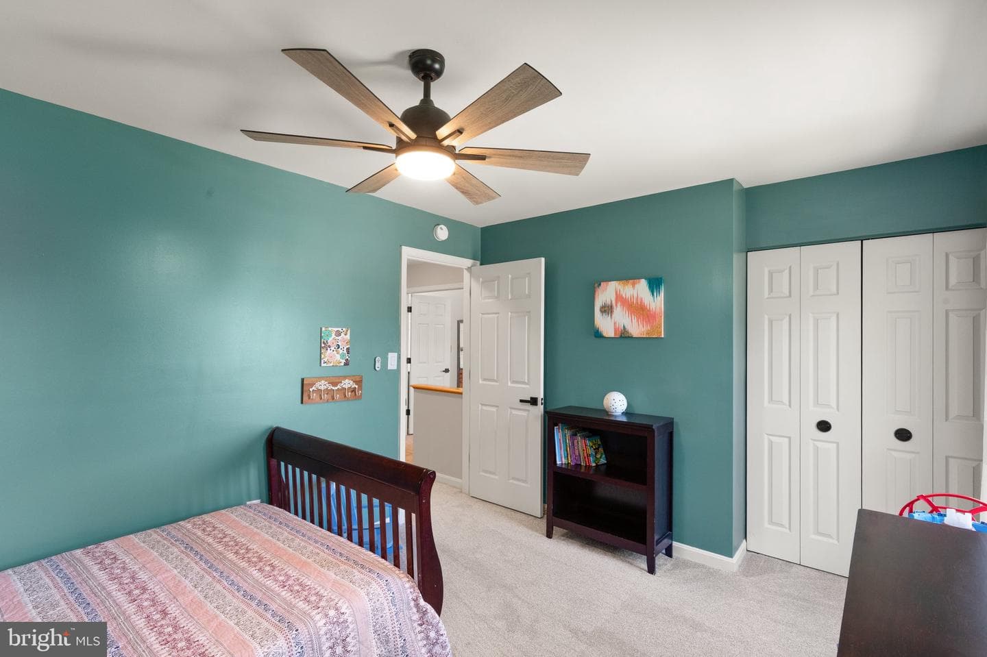 1401 Emily Court E photo 24