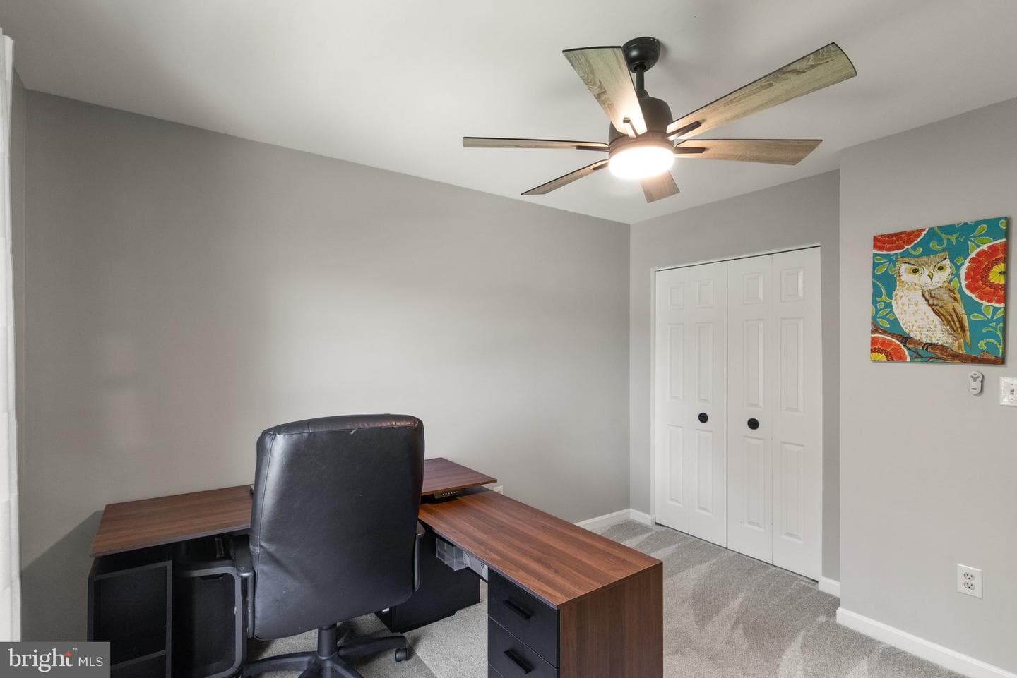 1401 Emily Court E photo 27
