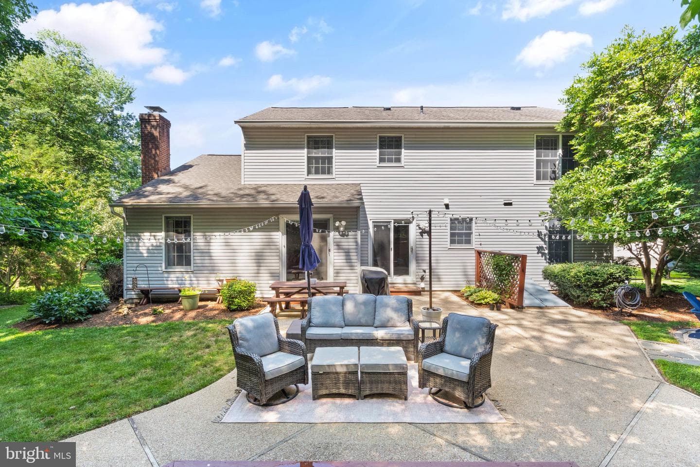 1401 Emily Court E photo 37