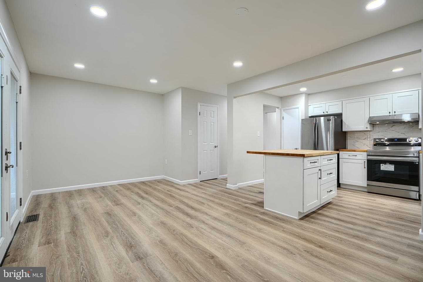 177 Farm Road photo 11