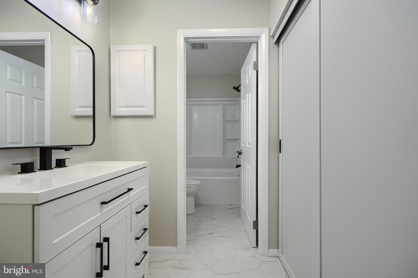 177 Farm Road photo 21