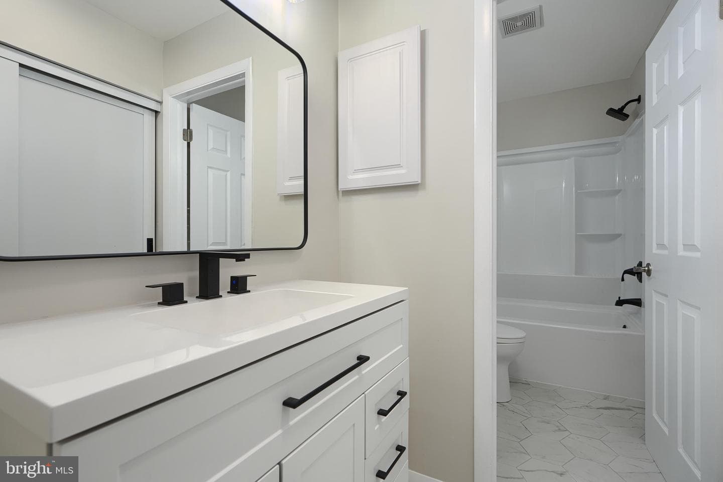 177 Farm Road photo 22