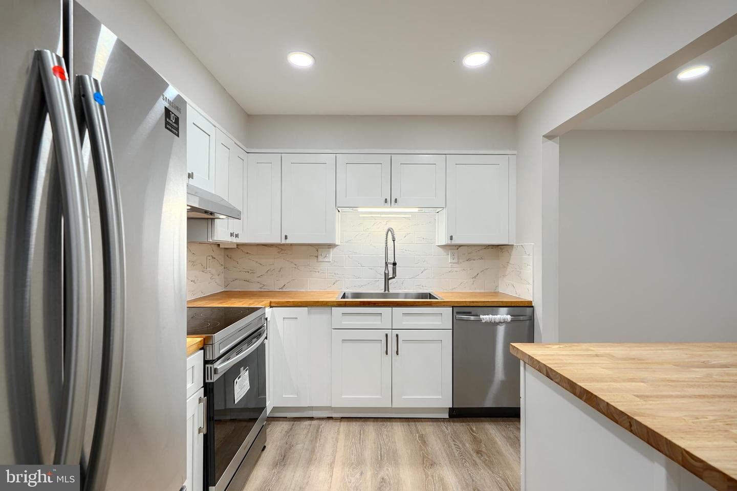177 Farm Road photo 6