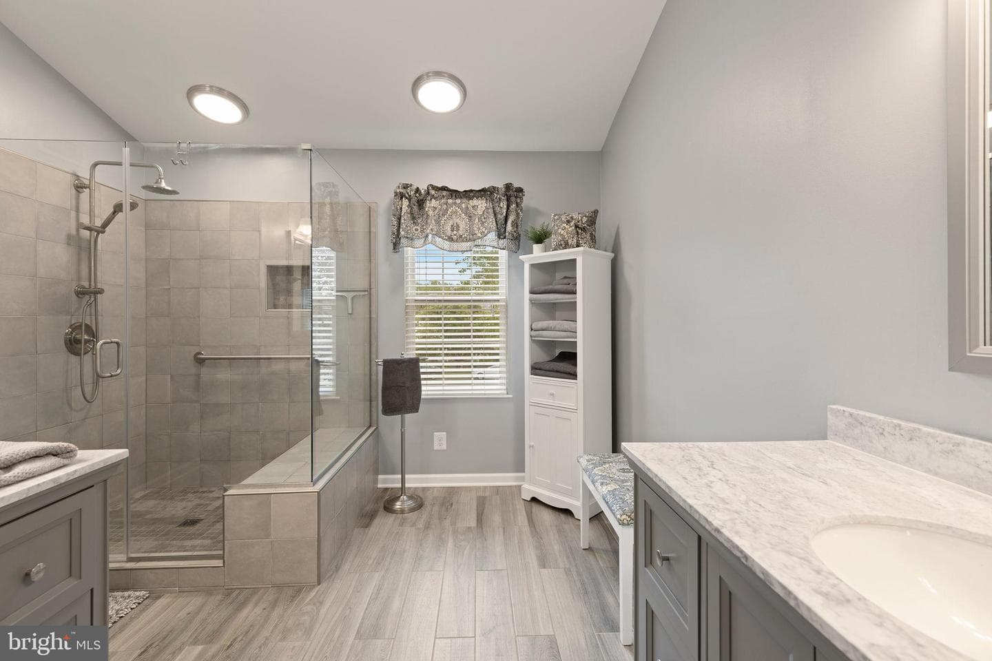 501 Chesley Court photo 31