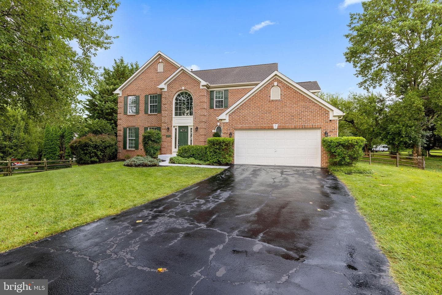 501 Chesley Court photo 4