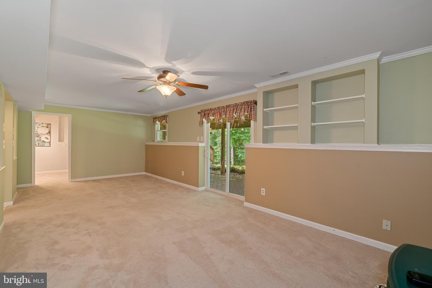 422 Dellcrest Drive photo 22