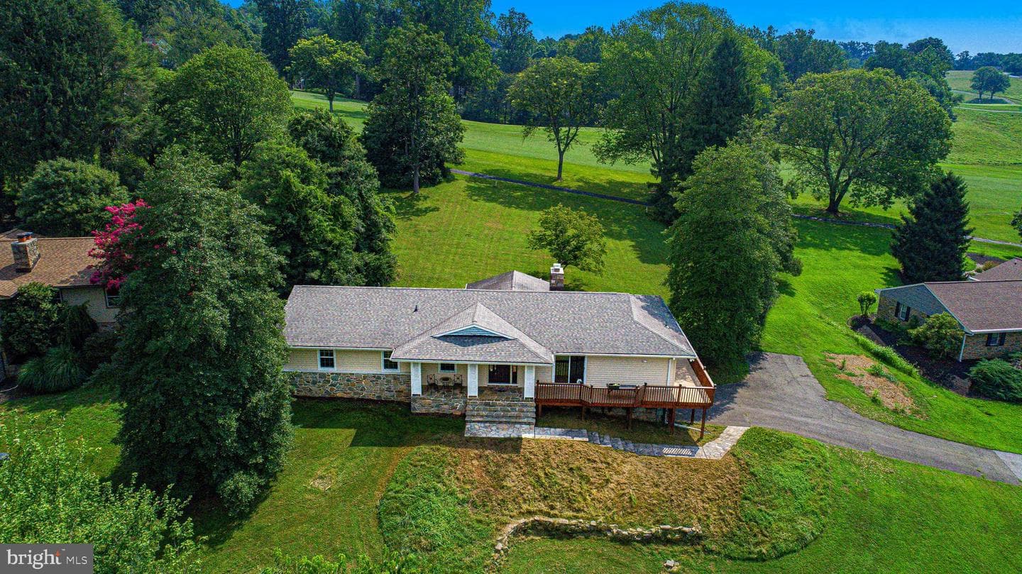 1206 E Macphail Road photo 38