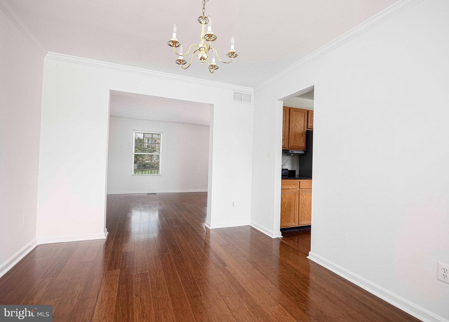 402 Weatherby Road photo 13